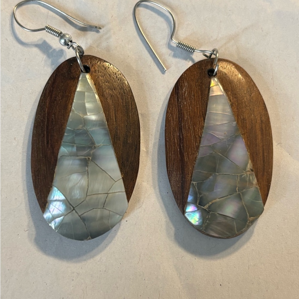 Elegant Wooden and Shell Earrings